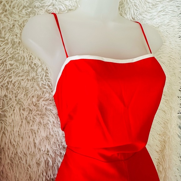 TULAROSA Isabeli Jumpsuit Bright Red ❤️ - Picture 6 of 9